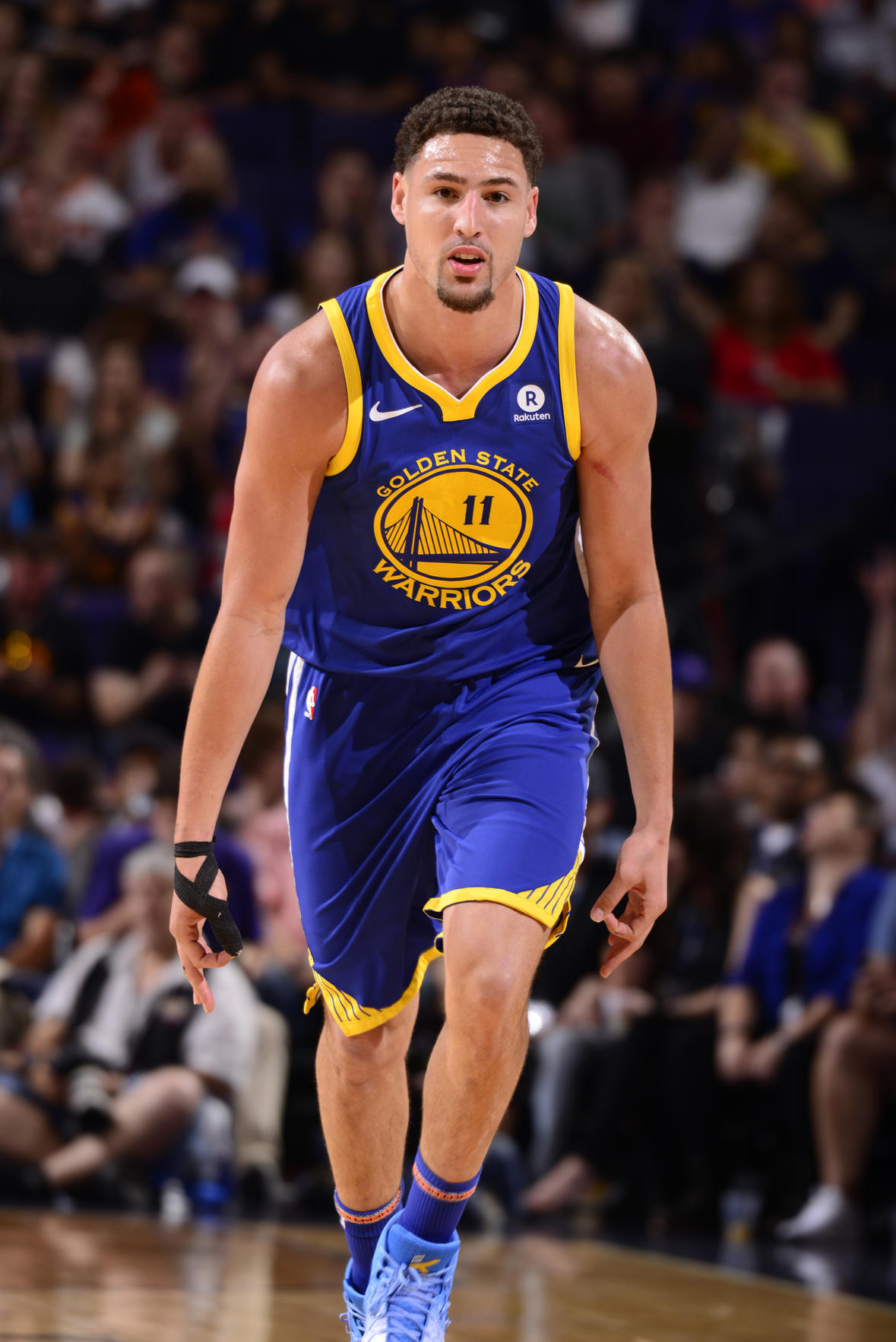 用保枪与暂 用保枪与暂